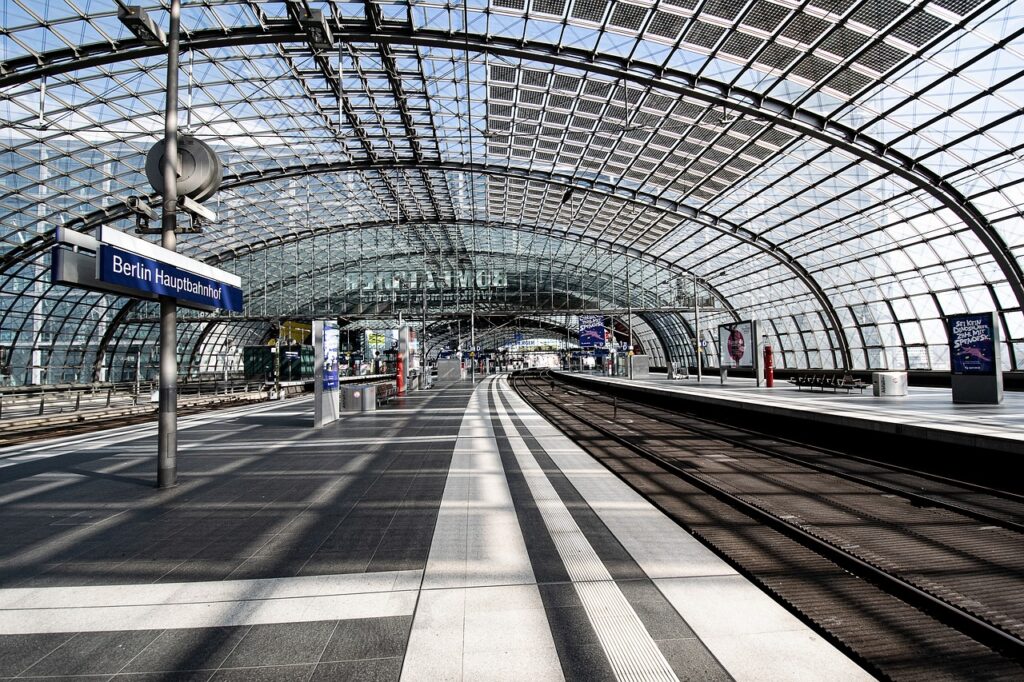 Quickest way to Berlin on a weekend break is to travel to Berlin Central Station 